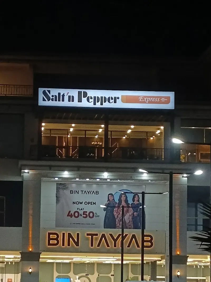 Salt'n Pepper Restaurant