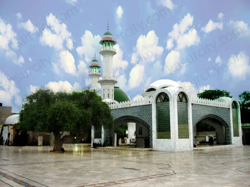 Darbar Baba Bulleh Shah, Eastern Orthodox Church in Kasur