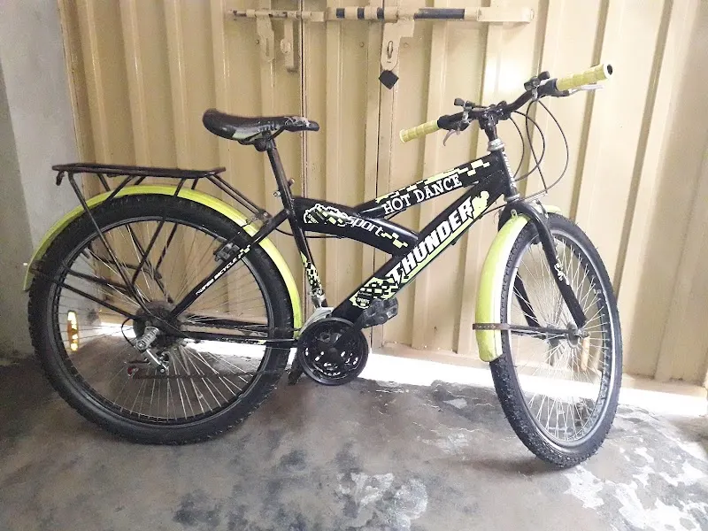 Nila Gumbad Market, Used Bicycle Shop in Lahore