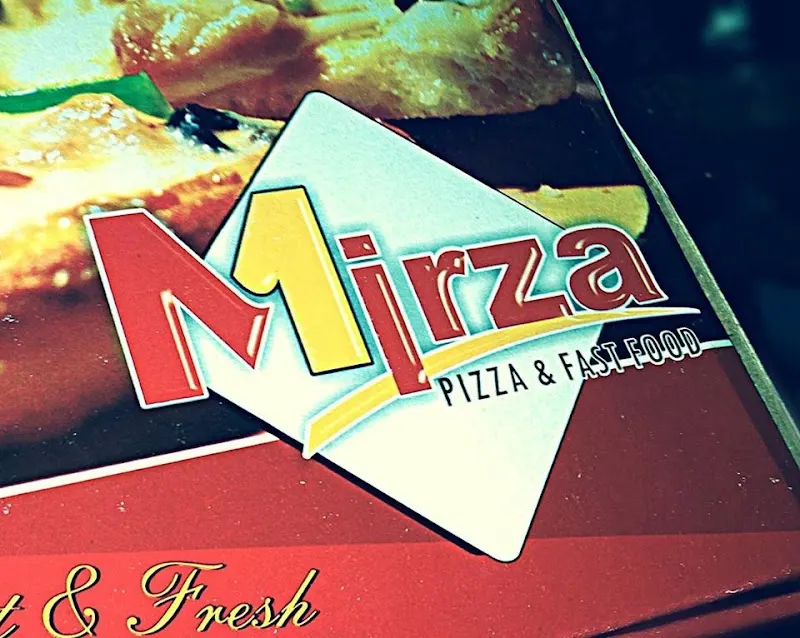 Mirza Pizza & Fast Food, Chilean Restaurant in Gujrat