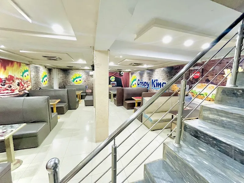 Crispy King jampur, Pizza Takeaway in Jampur