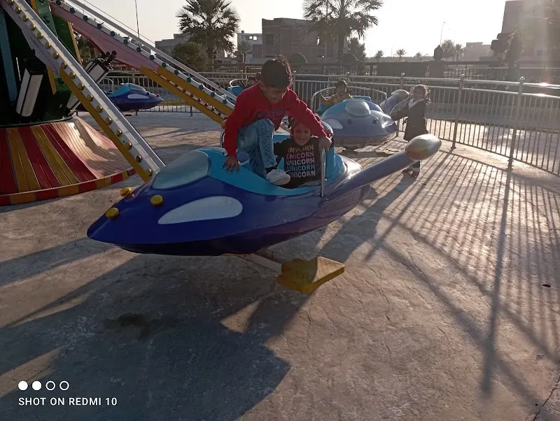 Citi Theme Park, Park & Ride in Gujranwala