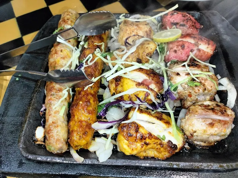 Chaaye Khana Multan, Cafe in Multan