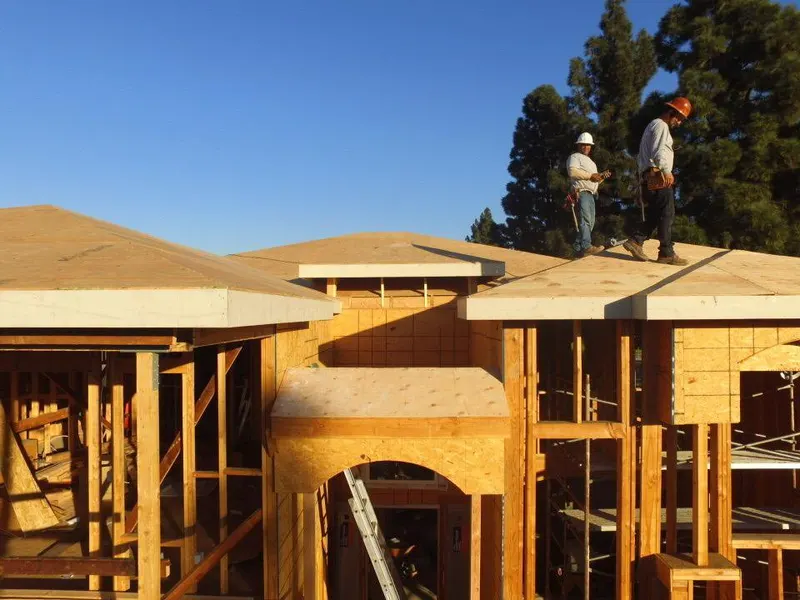 Lake House Builders