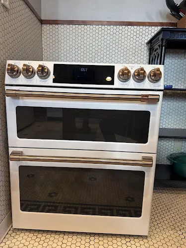 Russell's Appliance & Electronics, Appliance Repair Service in Kearney