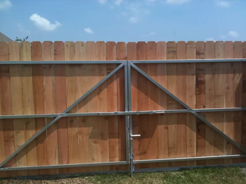 Breaux's Fence, Fence Contractor in Erath
