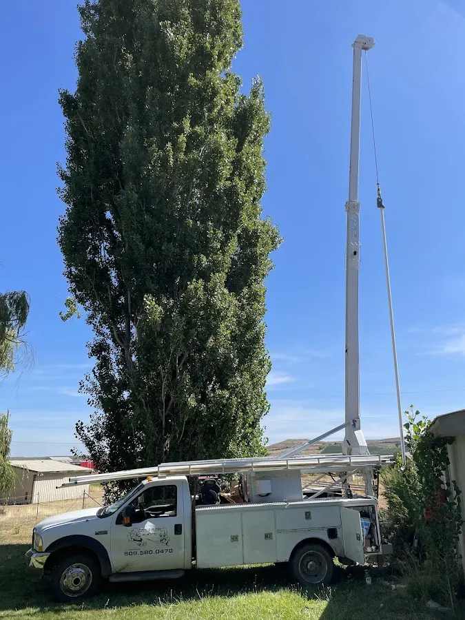 Castle Pump & Electric, Well Drilling Contractor in Tieton