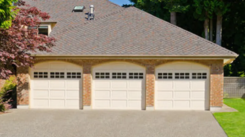 Raynor Garage Doors Of Central Nebraska Inc, Garage Door Repair in Hastings