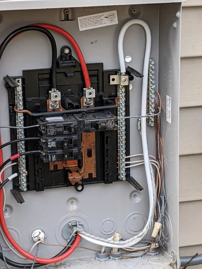 Lewis Electric Services, Electrician in Lincoln