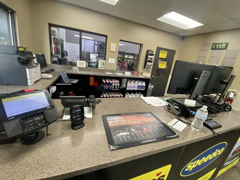 Speedco Truck Lube and Tires, truck repair shop in Vicksburg