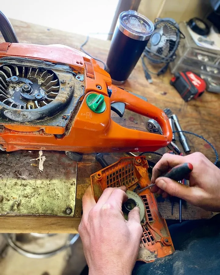 C.D Small Engine Repair LLC, Small Engine Repair Service in Charlestown