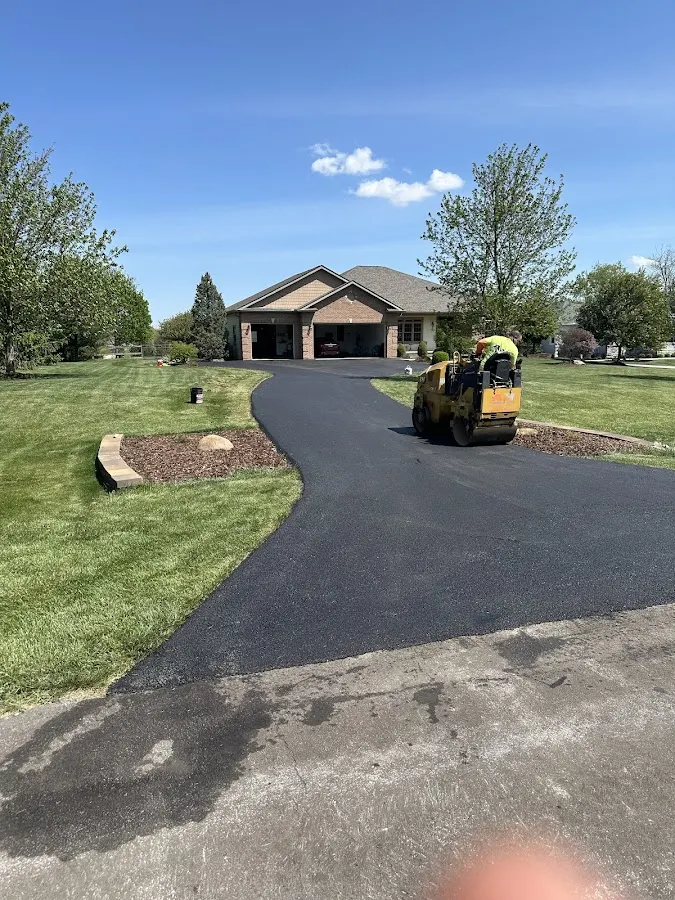 Asphalt Help Paving & Sealcoating, Asphalt Contractor in Columbus