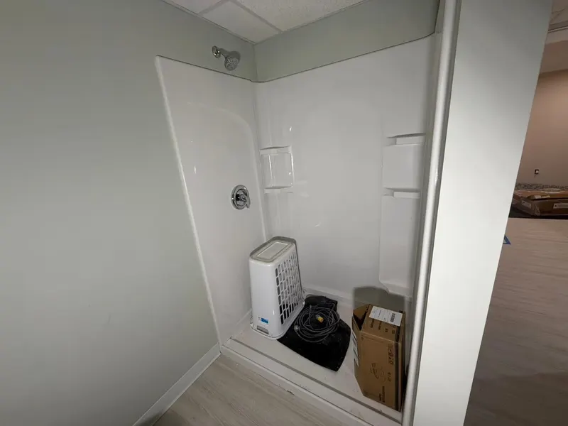 Lauretti Plumbing Installs, plumber in Bristol