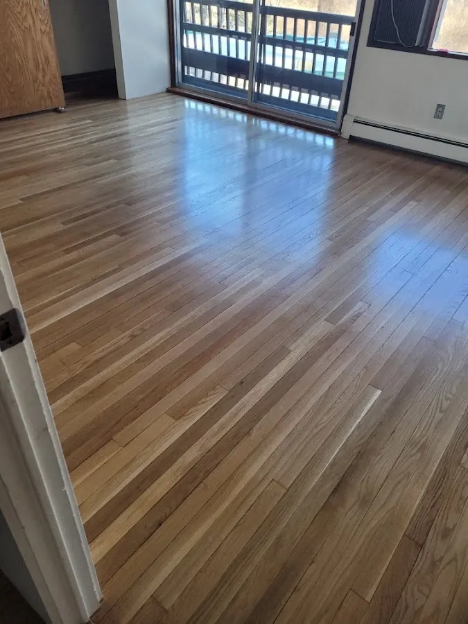 Colonial Hardwood Flooring, Flooring Contractor in Lexington