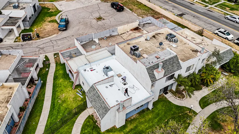 SUN & ROOFERS INC.