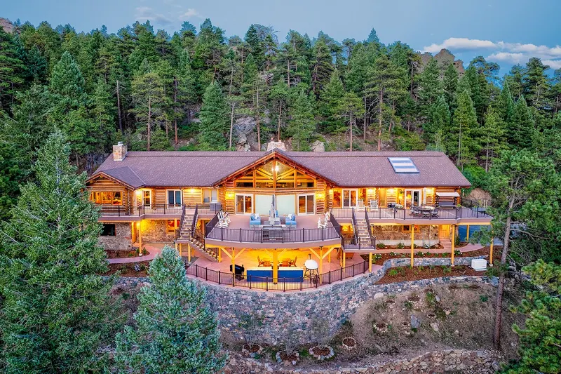 Colorado Custom Covers and Decks, Deck Builder in Morrison