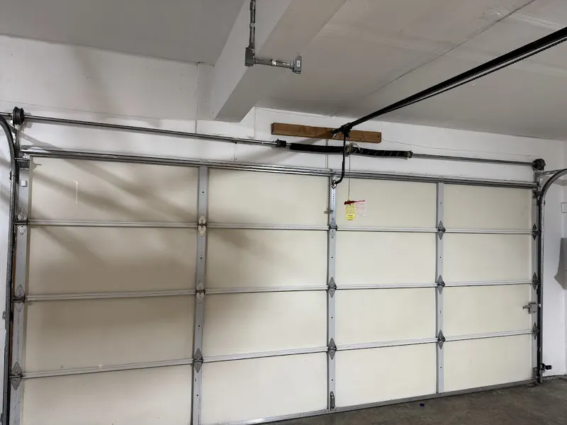 Advanced Garage Doors, Garage Door Repair in Tukwila