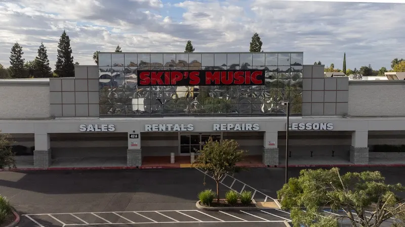Skip's Music - Sacramento, Musical Instrument Repair Shop in Sacramento
