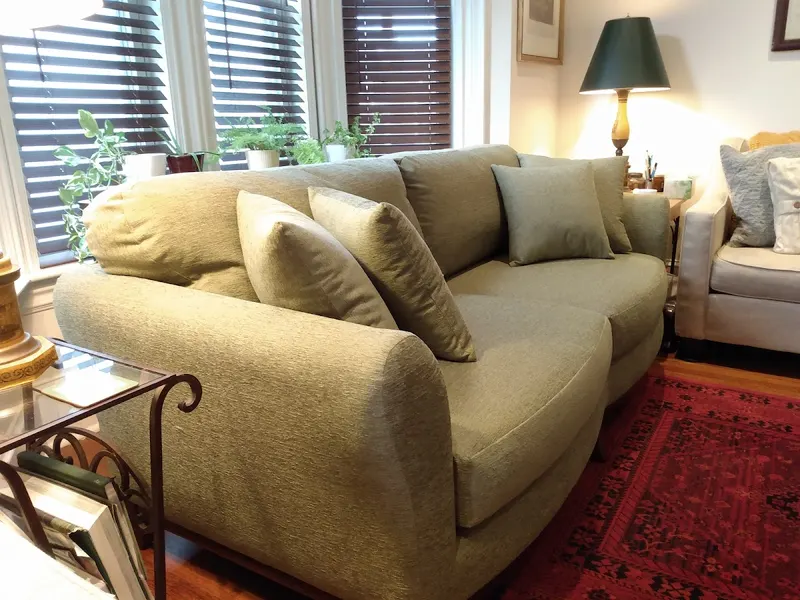 Tho's Upholstery