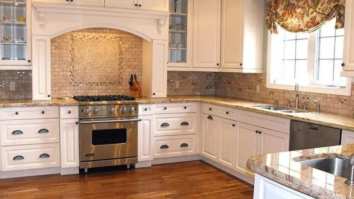 Bell Hardwood Floors, Flooring Contractor in Ammon