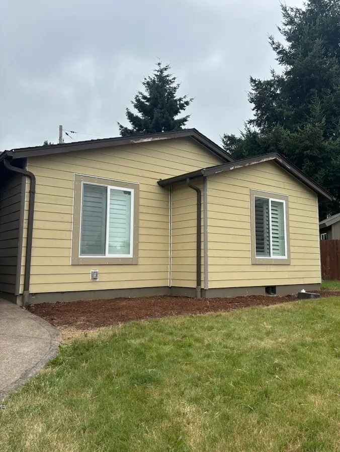 Broadleaf Siding and Exteriors, Siding Contractor in Salem