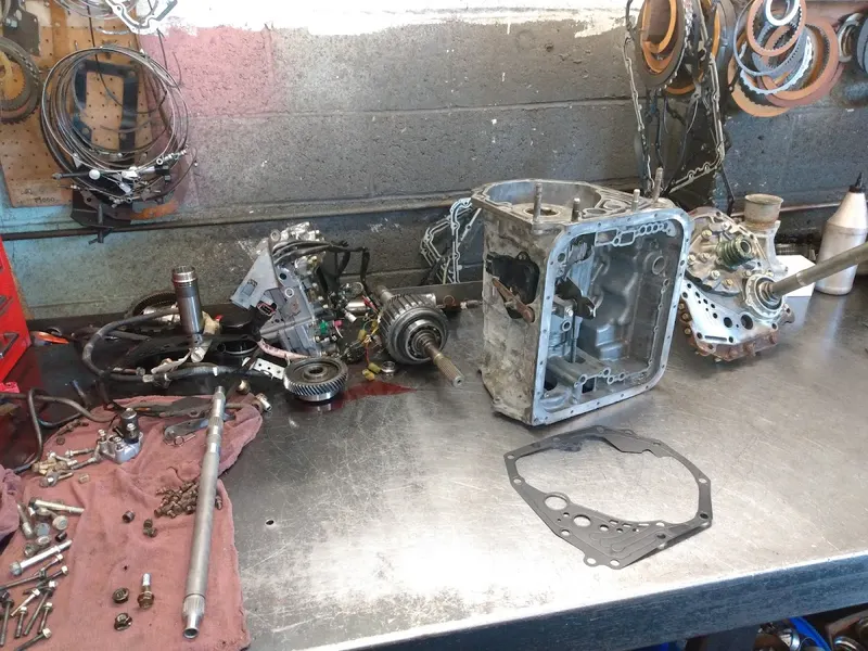 Lee Myles AutoCare + Transmissions, Auto Repair in Bowling Green