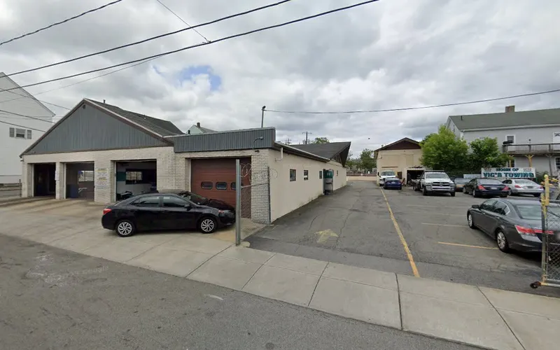 The Auto Genie, Auto Repair in 235 John St