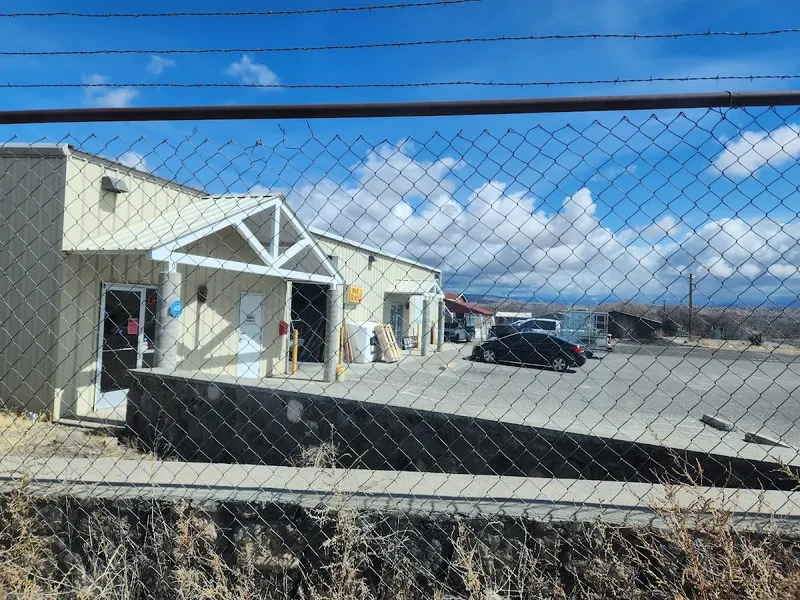 R & E Glass Co, Auto Glass Shop in Española