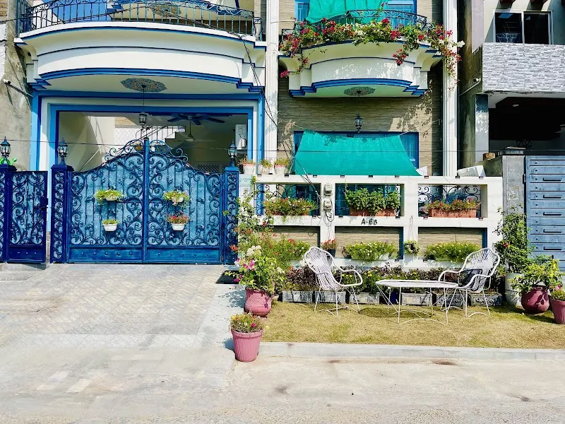 Prime Minister Colony Market, News Service in Wah