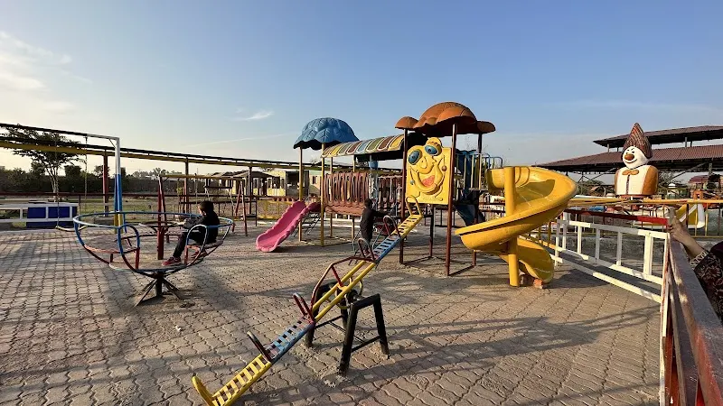 Zafar Joyland and Water Park for Kids, Rowing Area in Chak 383 Jb
