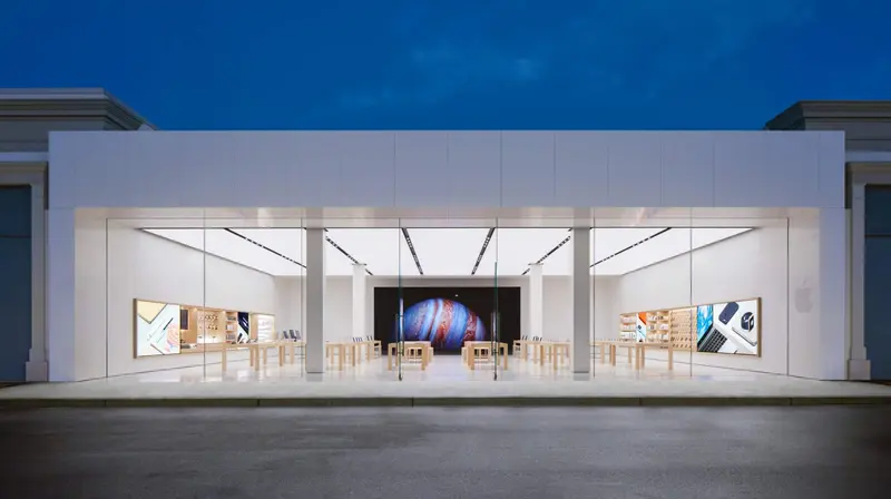 Apple Saddle Creek, Electronics Repair Shop in Germantown