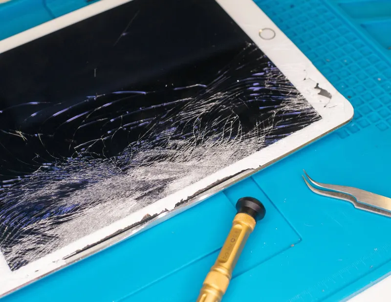 Cell Surgeon - Hixson, Mobile Phone Repair in Hixson