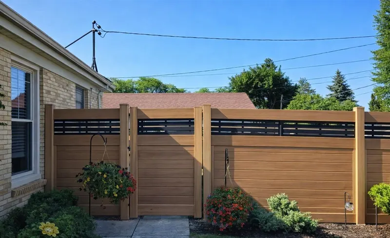 Mano Fencing LLC, Fence Contractor in Racine