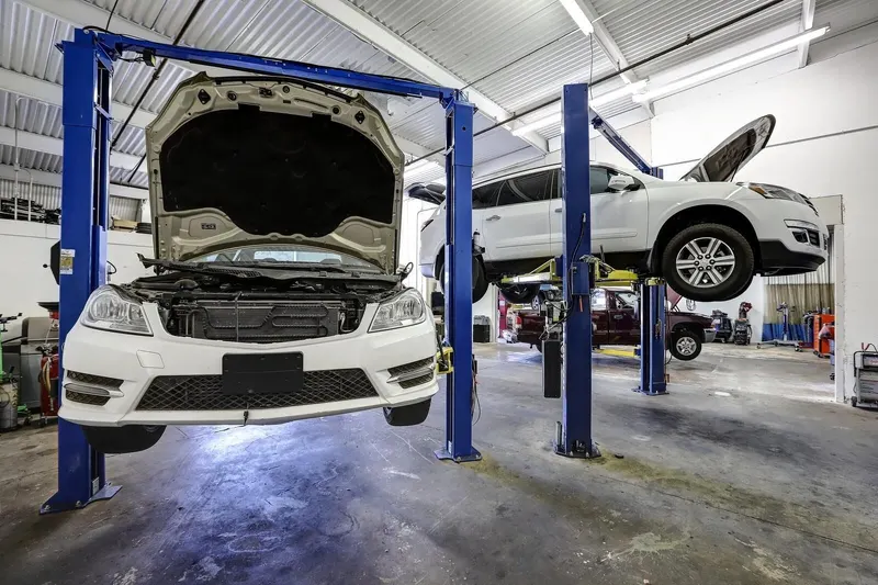 Meet Your Mechanic, Auto Repair in Tempe
