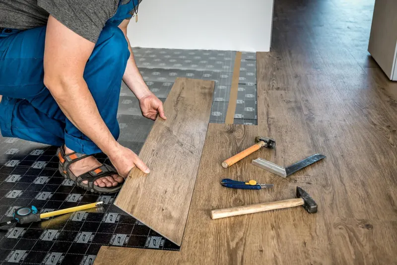 MM FLOORING PLUS LLC, Remodeler in Benton