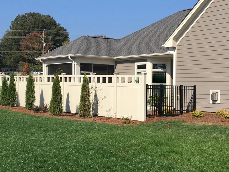 Gaston Fence Co, Fence Contractor in Dallas
