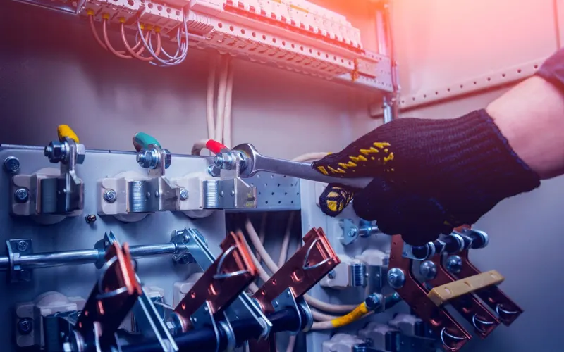 Royal Electrical Services Inc., Electrician in Pueblo