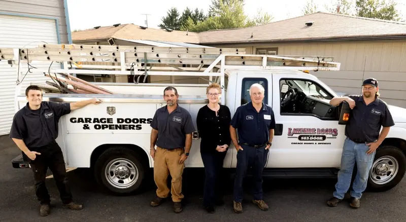 Lakeside Doors, Garage Door Repair in Puyallup