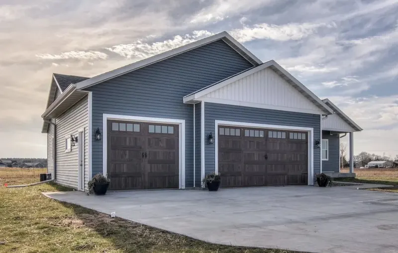 Rivers Edge Remodels, LLC, Remodeler in La Crosse
