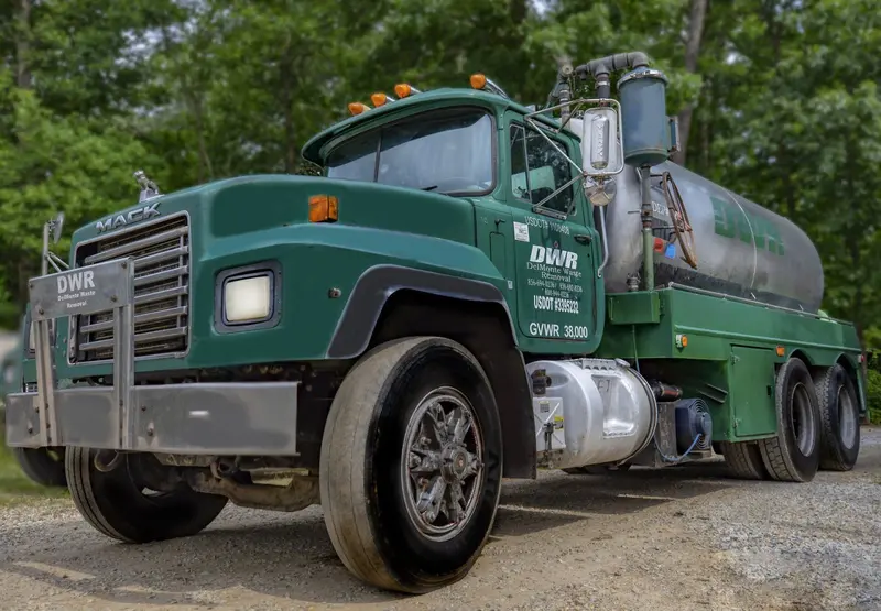 DWR Del Monte Waste Removal, Septic System Service in Newfield