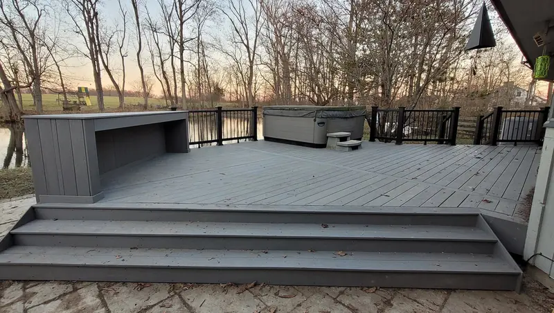 OE Decks & Outdoor Living