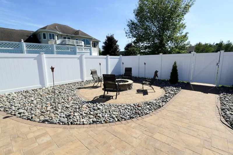 Rochester NY Fence, Fence Contractor in Rochester