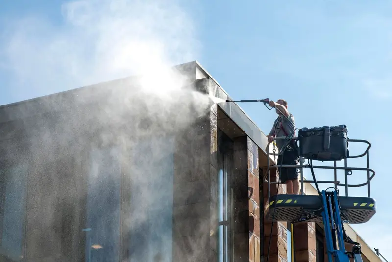 Extreme Gleam Window Cleaning Services, Window Cleaning Service in Bettendorf