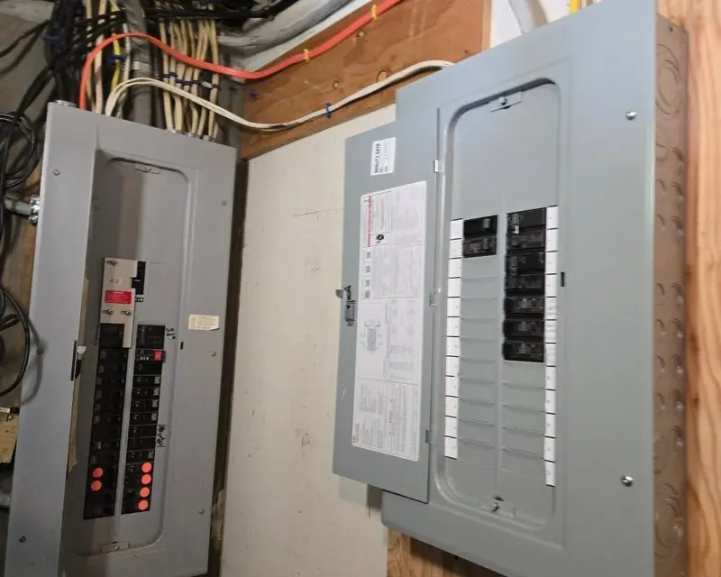 FERRER'S ELECTRIC LLC, Electrician in Oxford