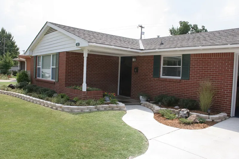 Green Thumb Nursery & Greenhouses, Plant Nursery in Bartlesville