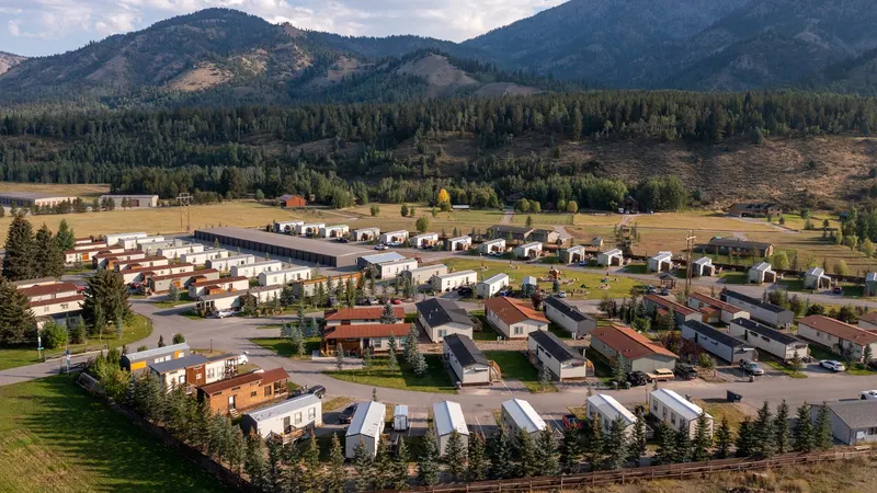 Targhee Place, Apartment Complex in Alpine