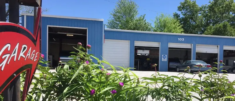 Auto Maintenance Inc., Auto Repair in Rogers