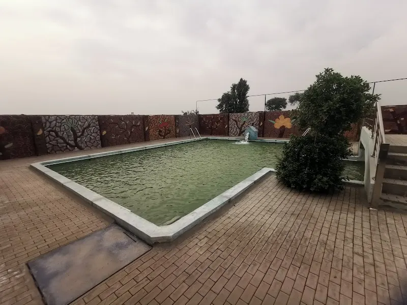 Ariha Pools, Swimming Basin in Multan
